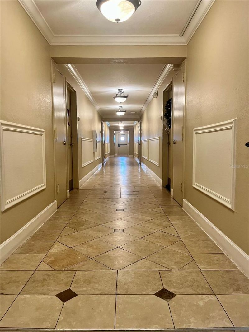 2700 Coconut Bay Lane, Unit 1k, Sarasota, FL 34237 Photo