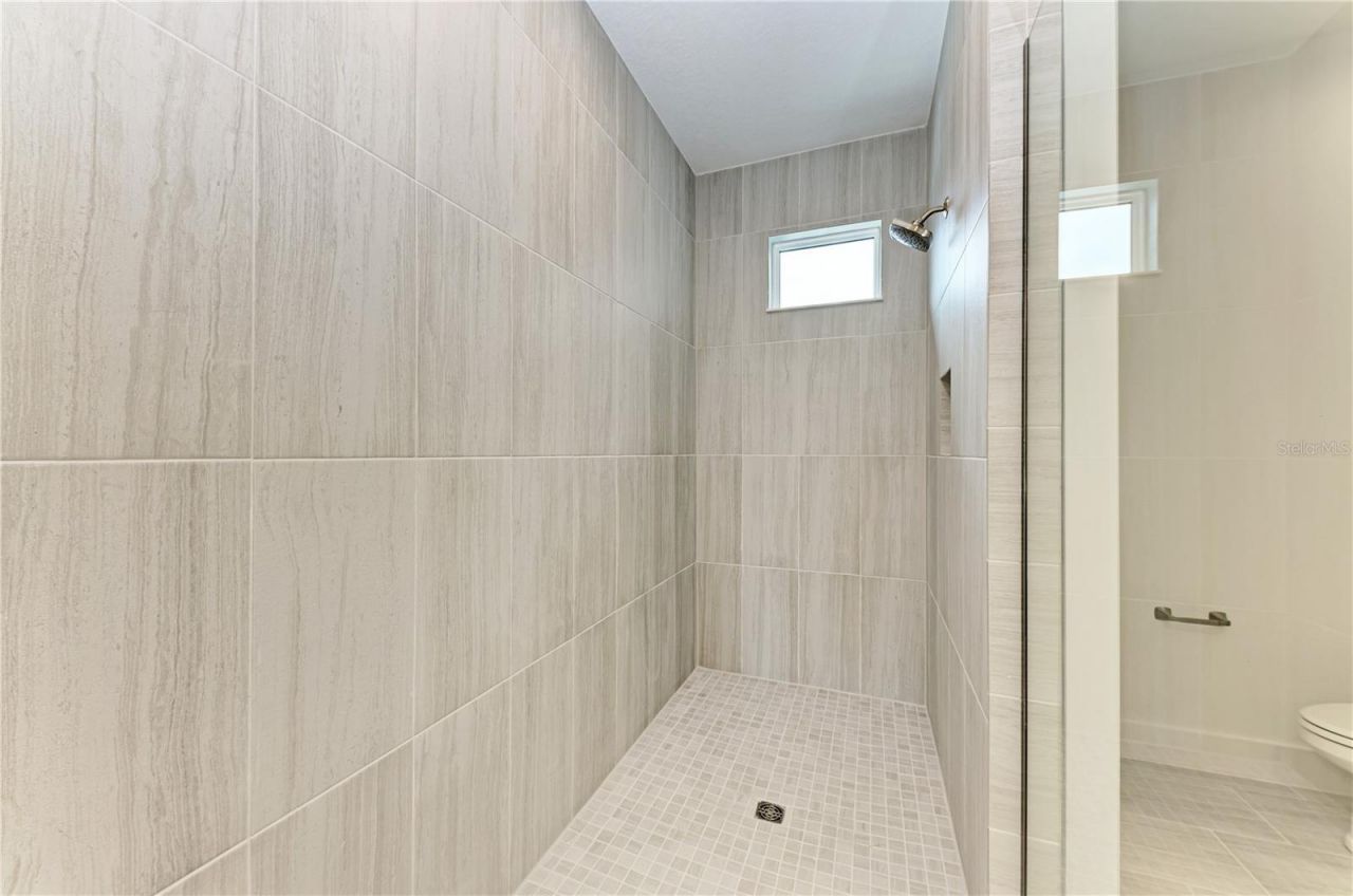 10016 Rembrandt Way, Unit 202, Bradenton, FL 34212 Photo