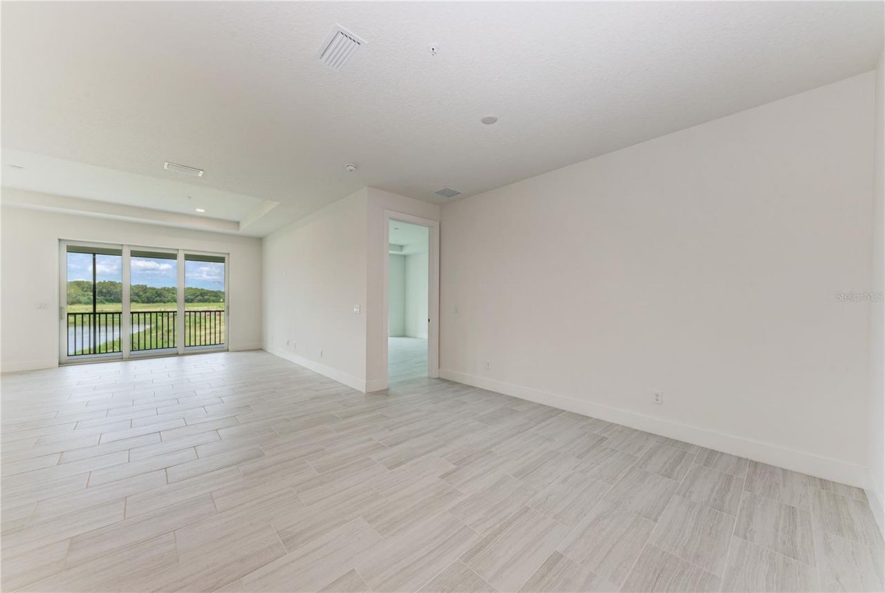 10016 Rembrandt Way, Unit 202, Bradenton, FL 34212 Photo