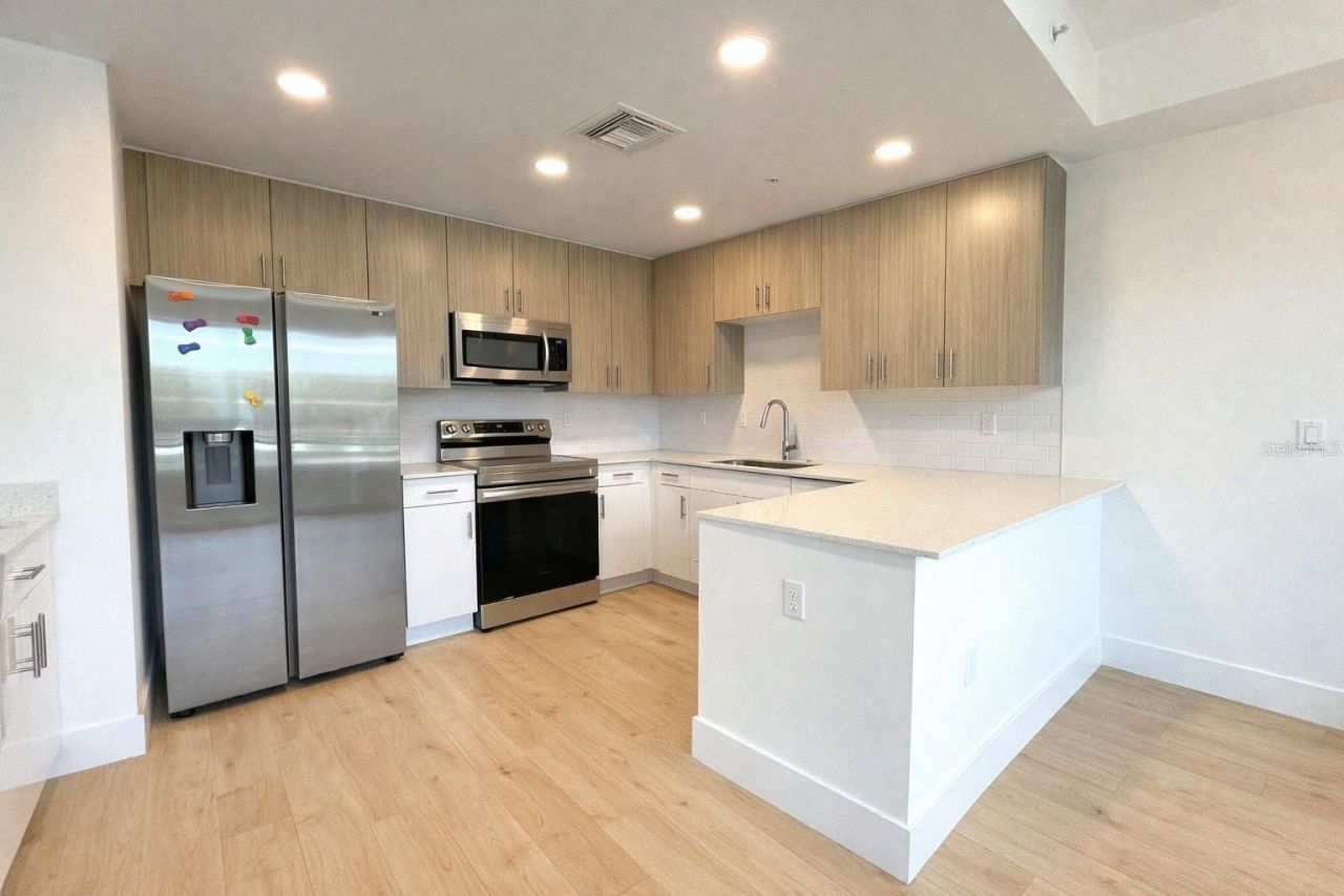 1709 N Tamiami Trail, Unit 223, Sarasota, FL 34234 Photo