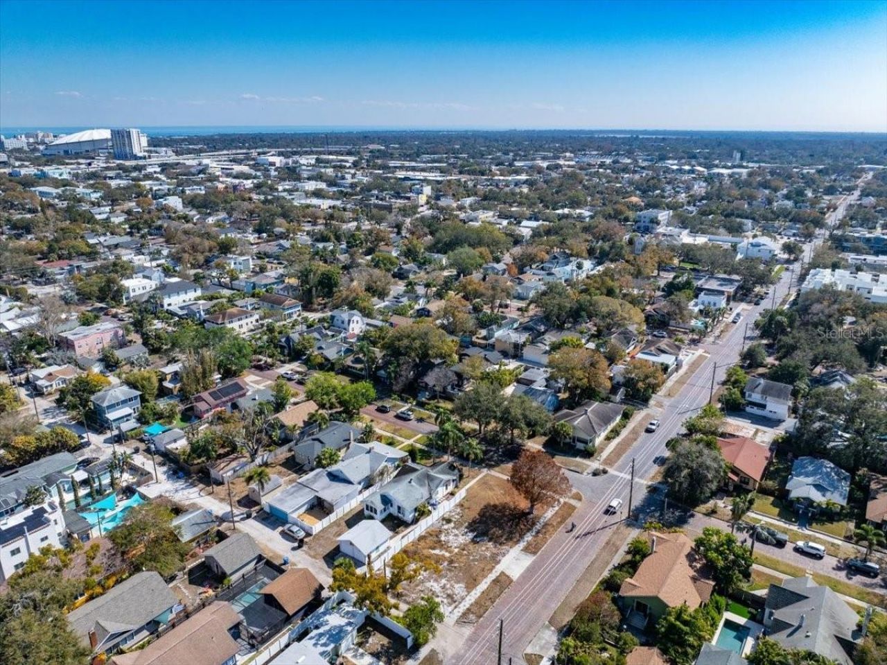 2555 Burlington Avenue N, Saint Petersburg, FL 33713 Photo