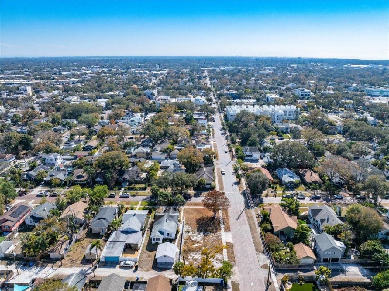 2555 Burlington Avenue N, Saint Petersburg, FL 33713 Photo