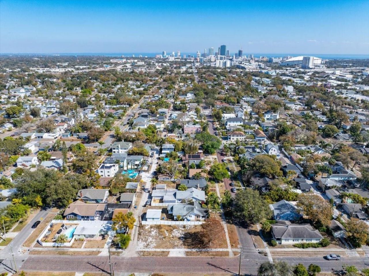 2555 Burlington Avenue N, Saint Petersburg, FL 33713 Photo