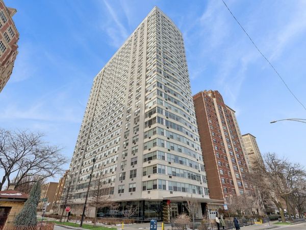 3900 N Lake Shore Drive, Unit 12D, Chicago, IL 60613