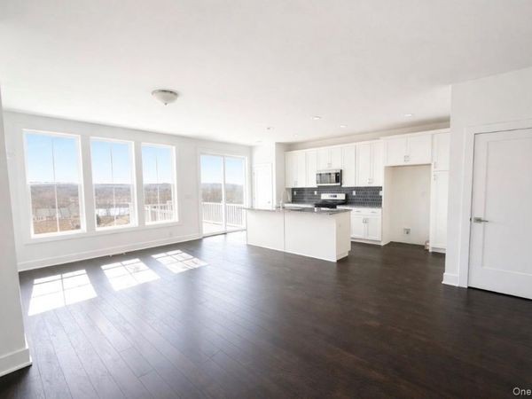 5125 Teaberry Lane, Unit 7, Fishkill, NY 12524