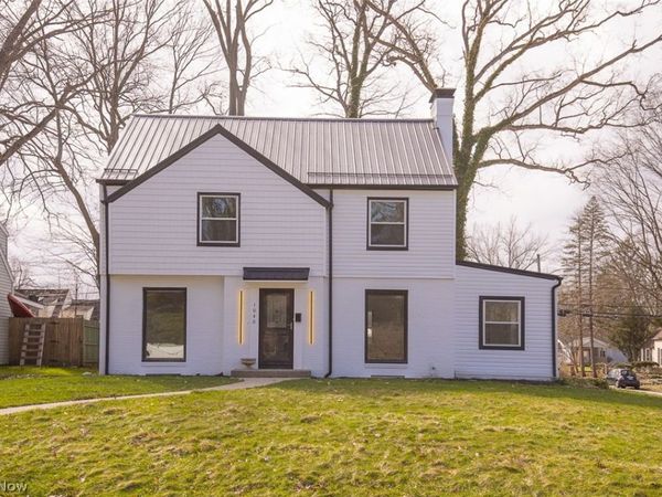 1040 Thorndale Drive, Akron, OH 44320