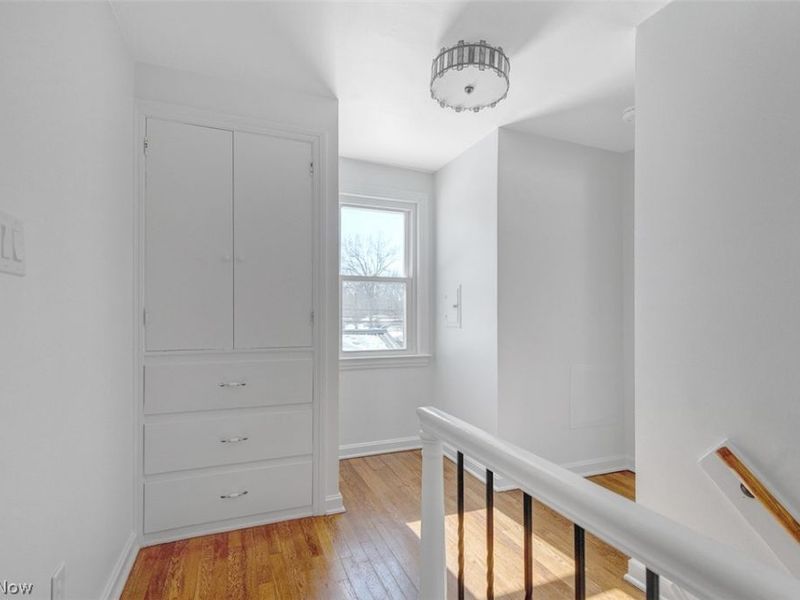 1040 Thorndale Drive, Akron, OH 44320 Photo 19