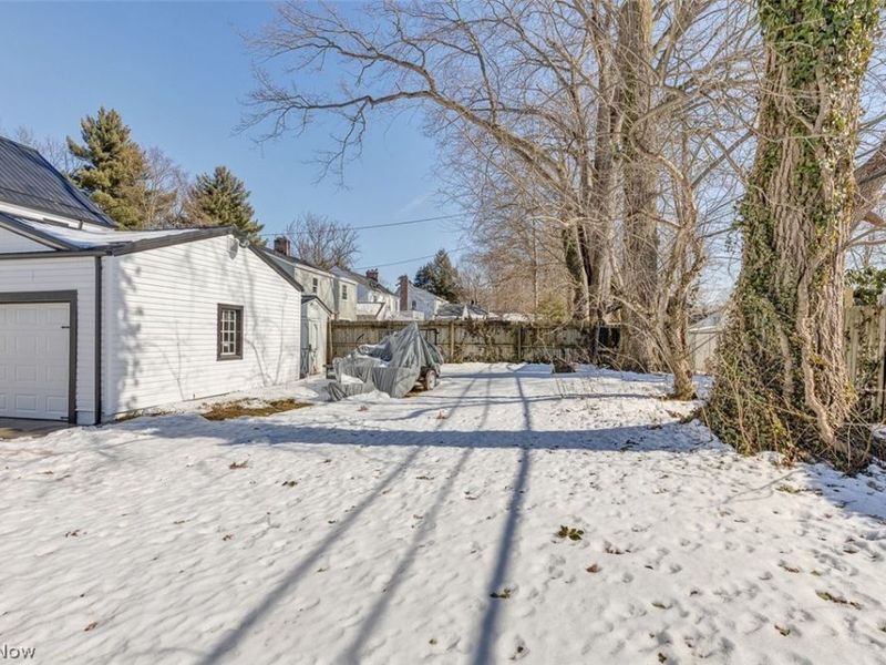 1040 Thorndale Drive, Akron, OH 44320 Photo 39