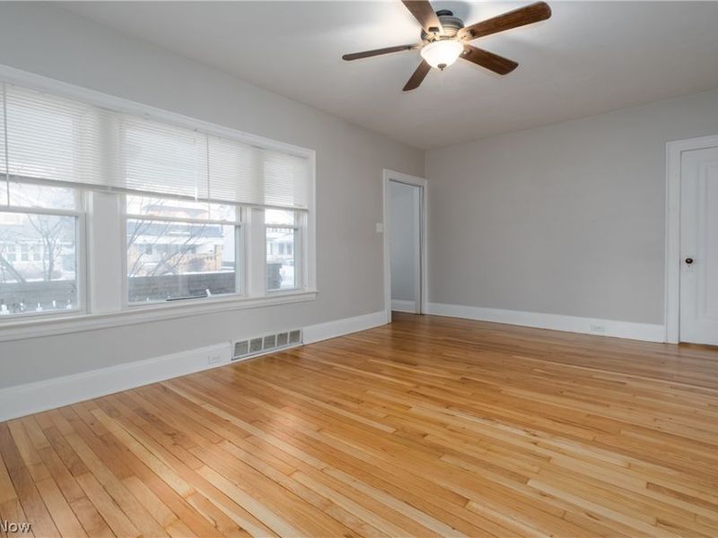 2056 - 2058 Wascana Avenue, Lakewood, OH 44107 Photo 3