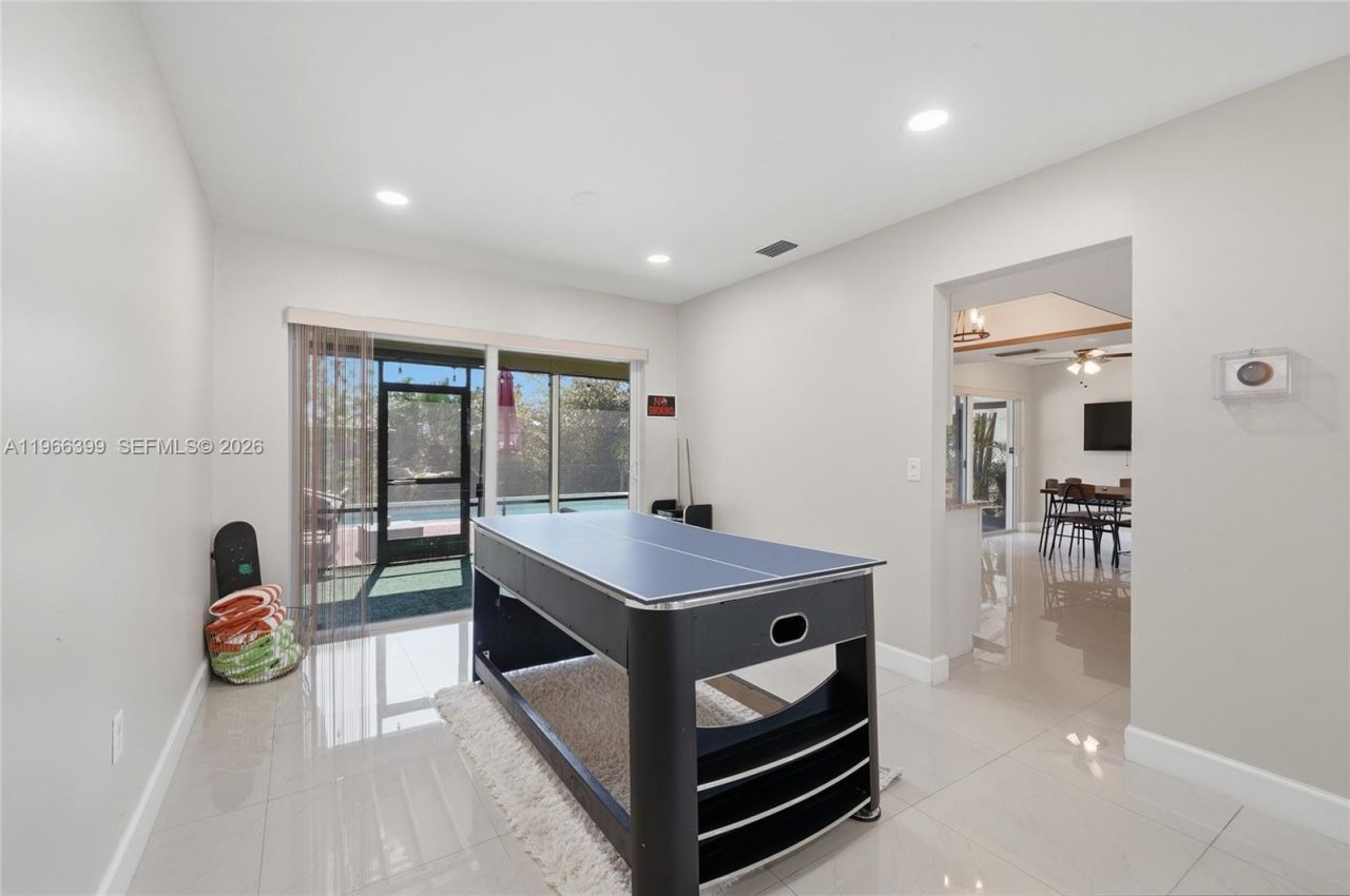 11420 NW 32nd Pl , Sunrise, FL 33323 Photo