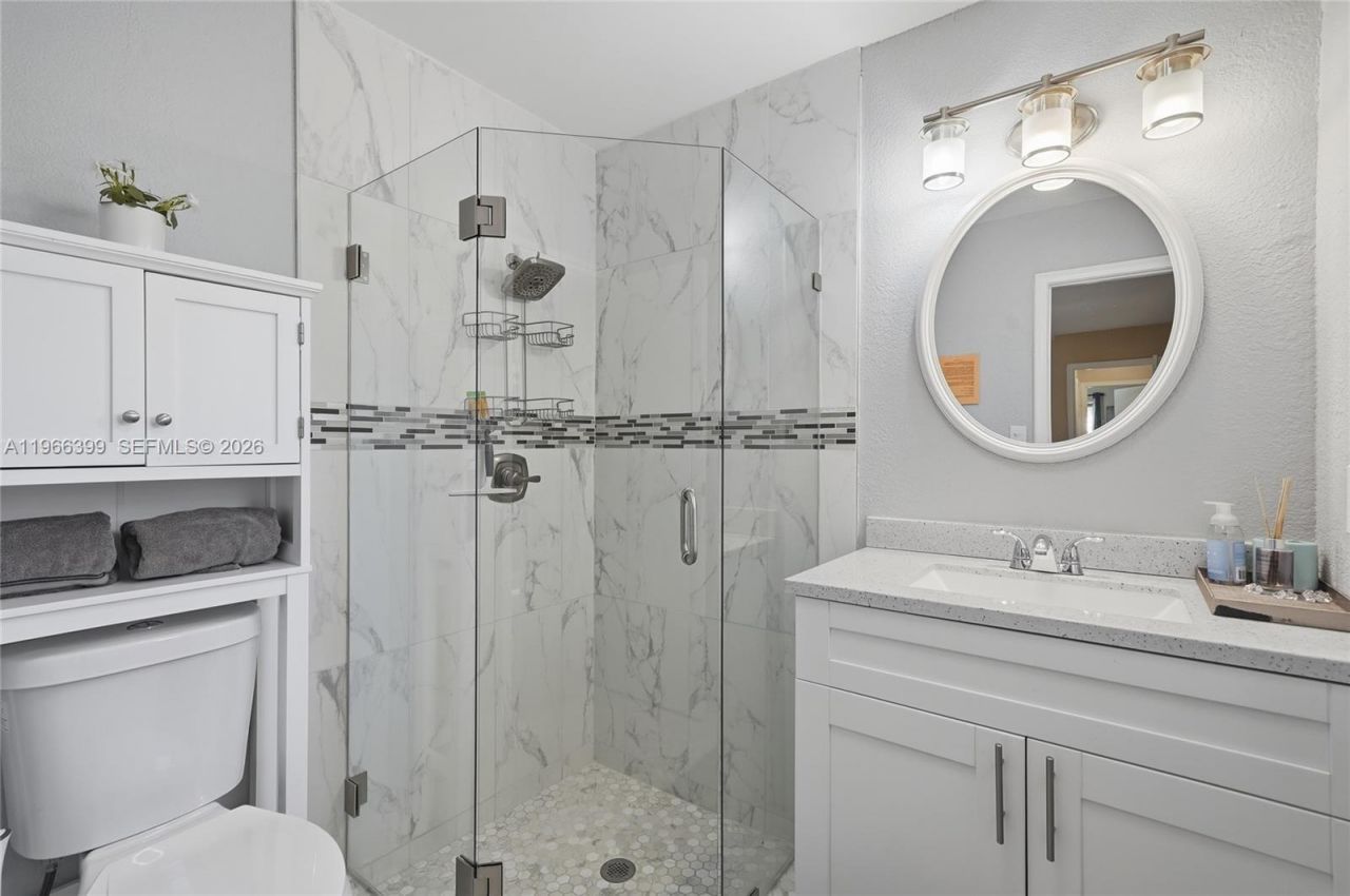 11420 NW 32nd Pl , Sunrise, FL 33323 Photo