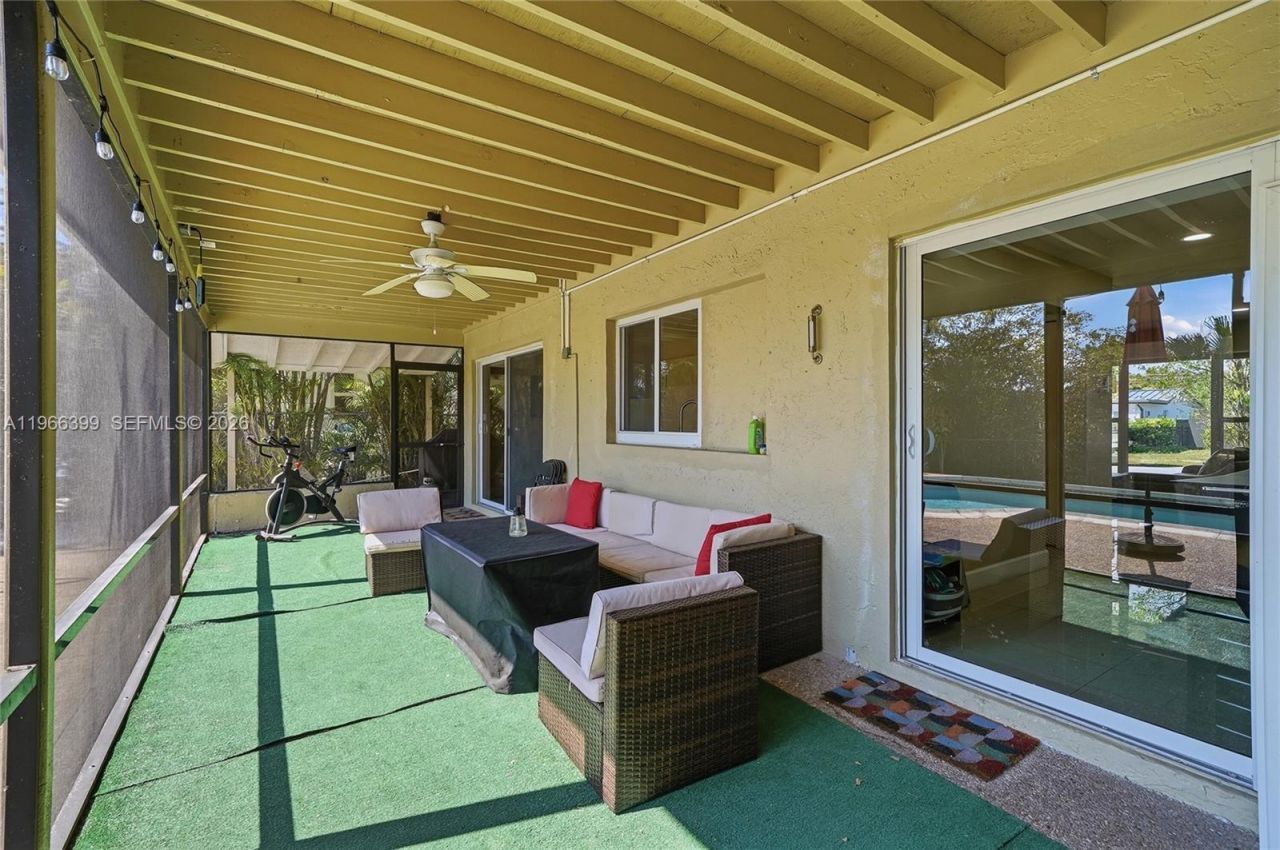 11420 NW 32nd Pl , Sunrise, FL 33323 Photo