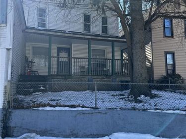 8701 Lake Avenue, Cleveland, OH 44102