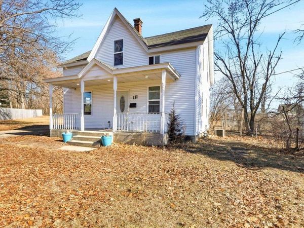 111 James Street, Portage, WI 53901