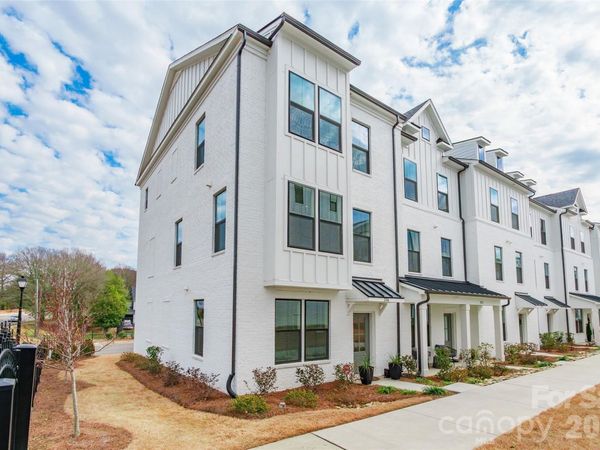 2106 Magnolia Blossom Way, Charlotte, NC 28211