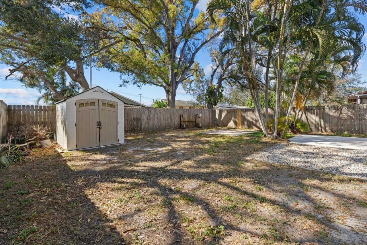 1551 N Conrad Avenue, Sarasota, FL 34237 Photo