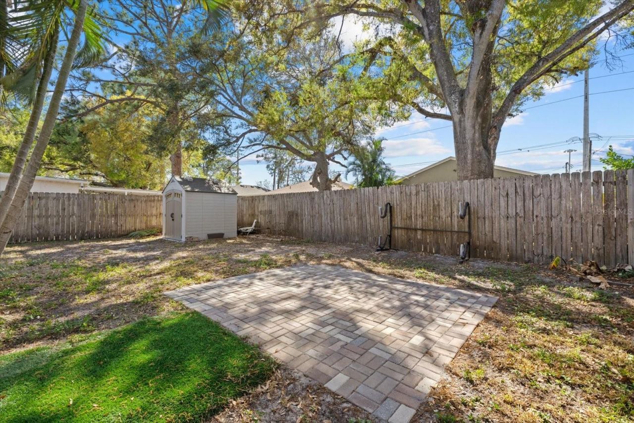 1551 N Conrad Avenue, Sarasota, FL 34237 Photo