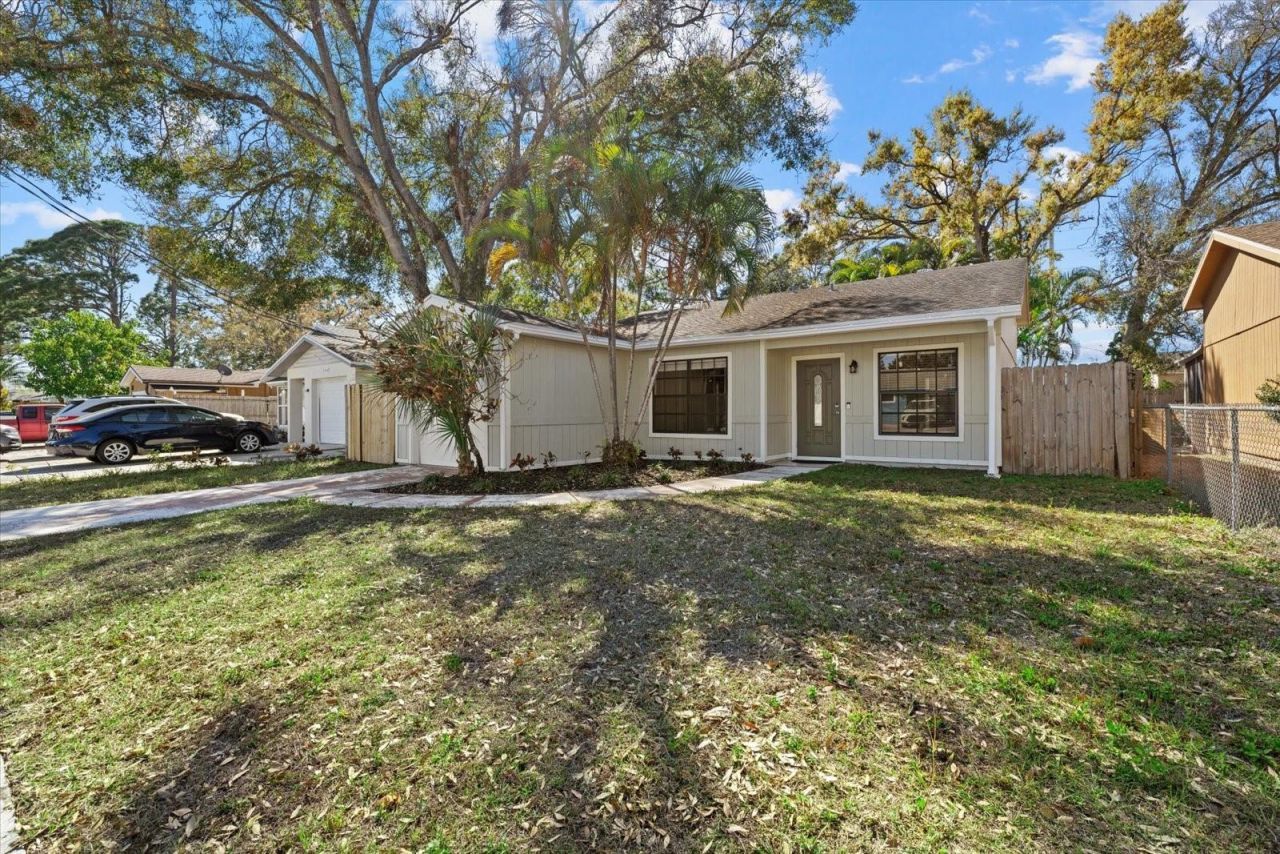 1551 N Conrad Avenue, Sarasota, FL 34237 Photo