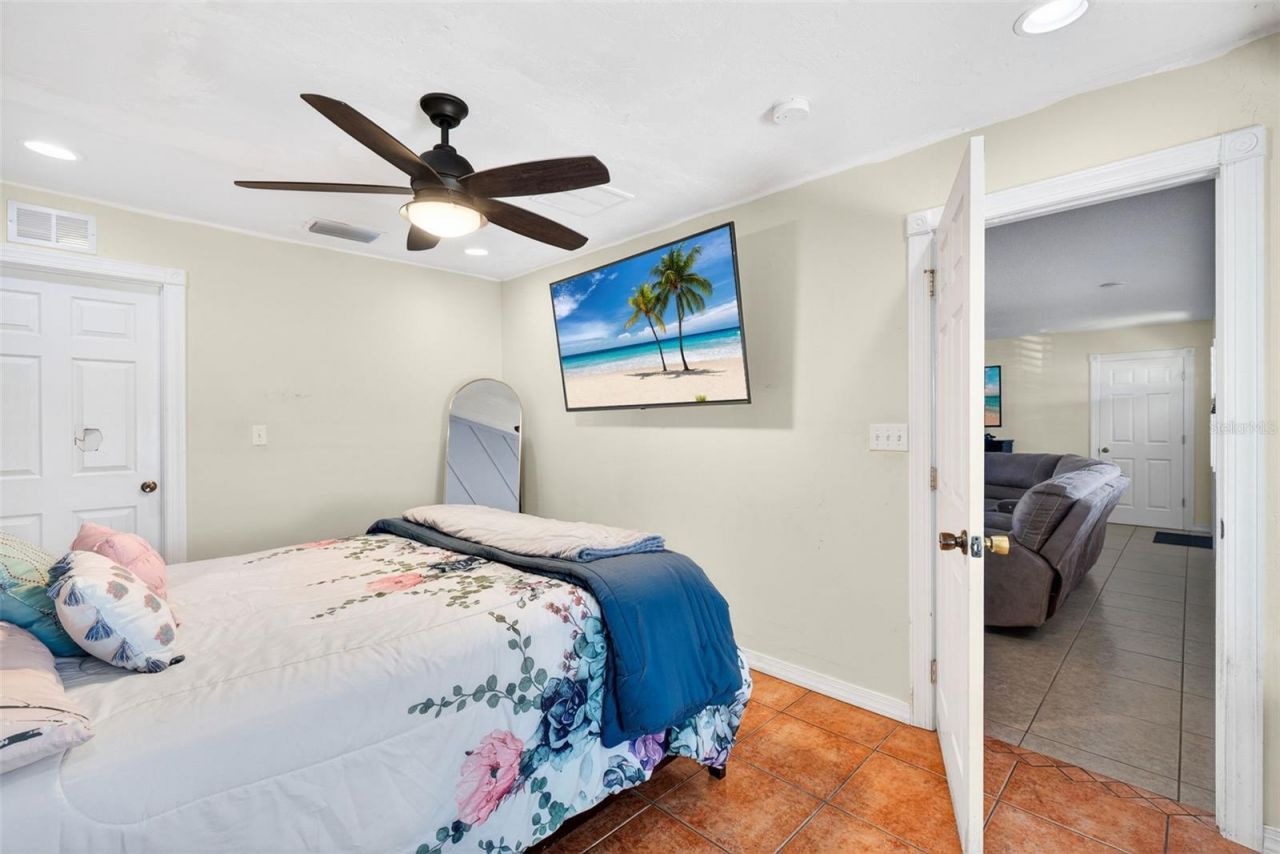 219 Richmond Avenue S, Lehigh Acres, FL 33936 Photo