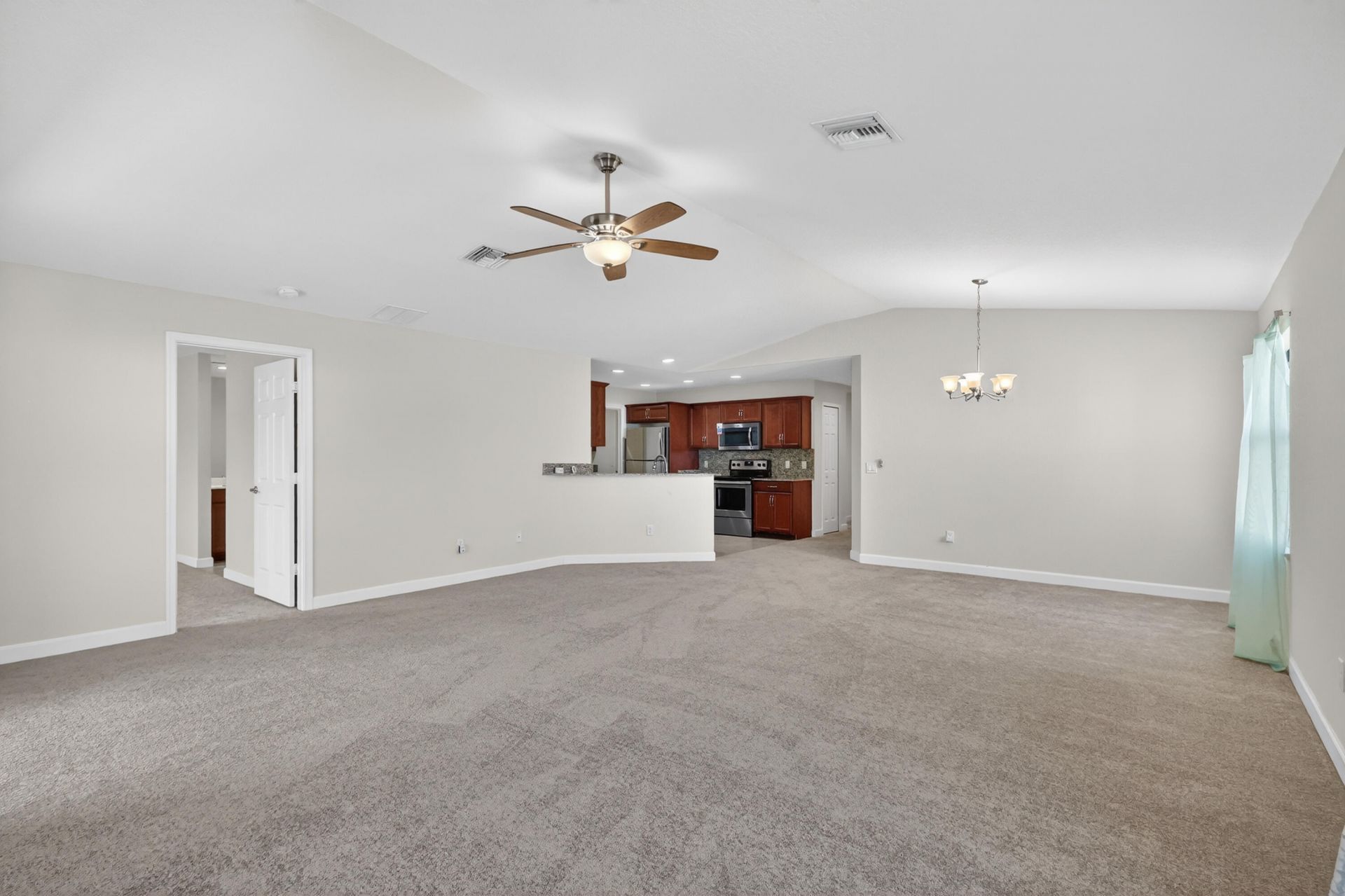 7 Aragon Lane, Port Saint Lucie, FL 34952 Photo