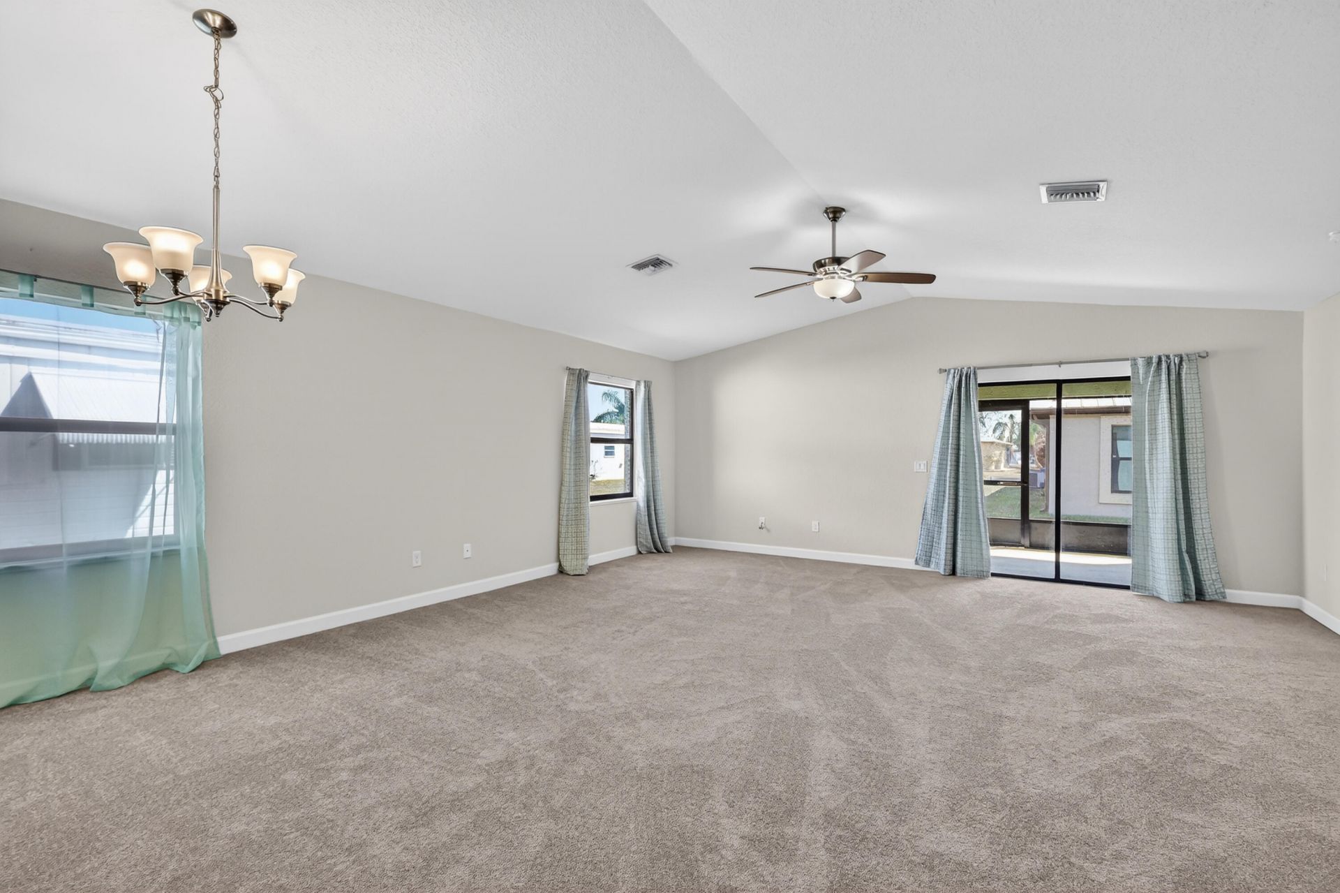 7 Aragon Lane, Port Saint Lucie, FL 34952 Photo