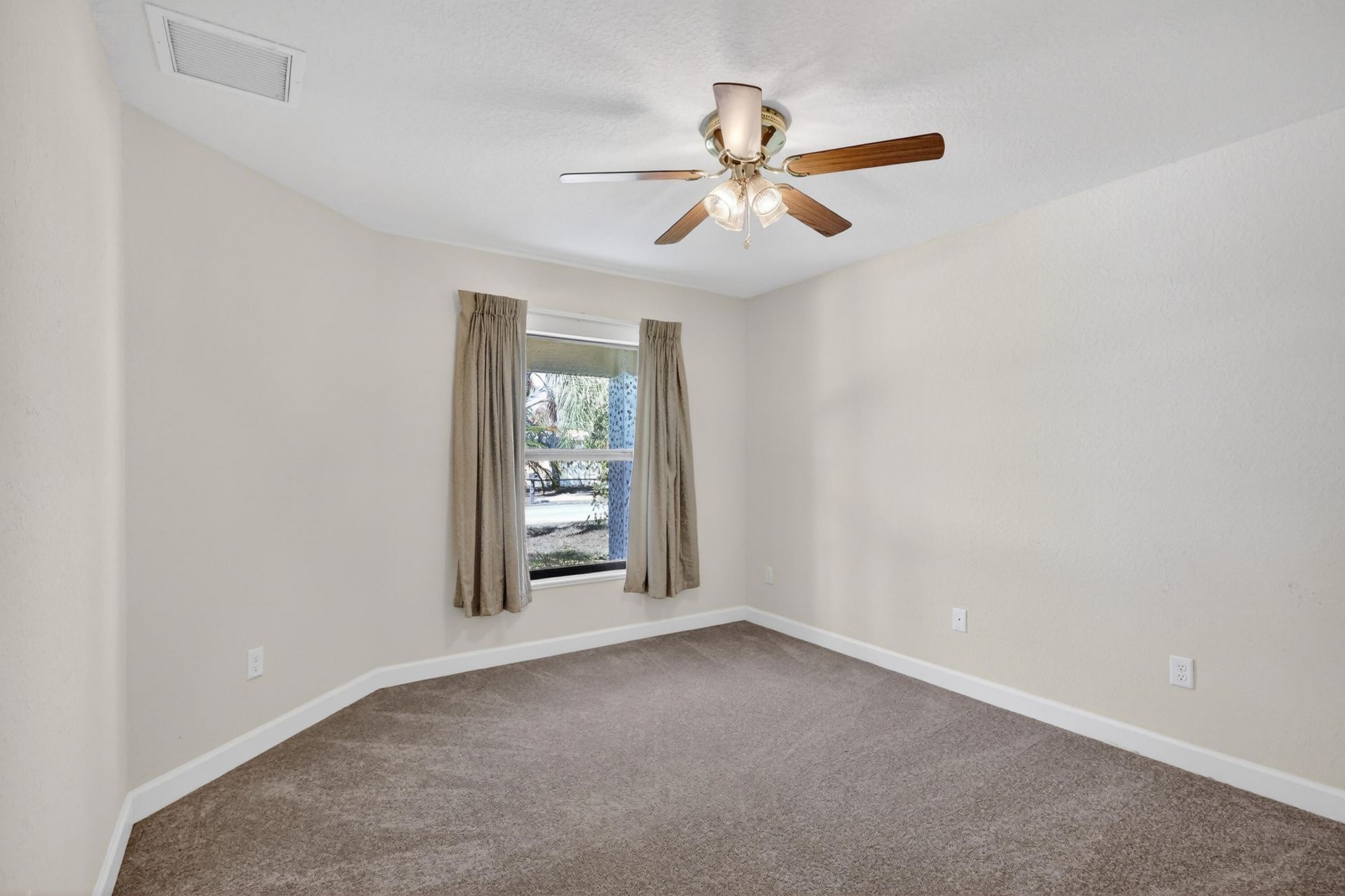 7 Aragon Lane, Port Saint Lucie, FL 34952 Photo