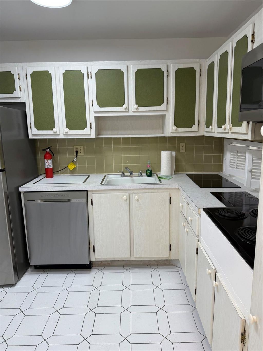 1849 S Ocean Drive, Hallandale Beach, FL 33009 Photo