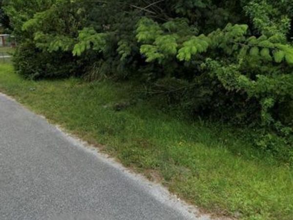 2516 Rolyat St, Fort Pierce, FL 34947