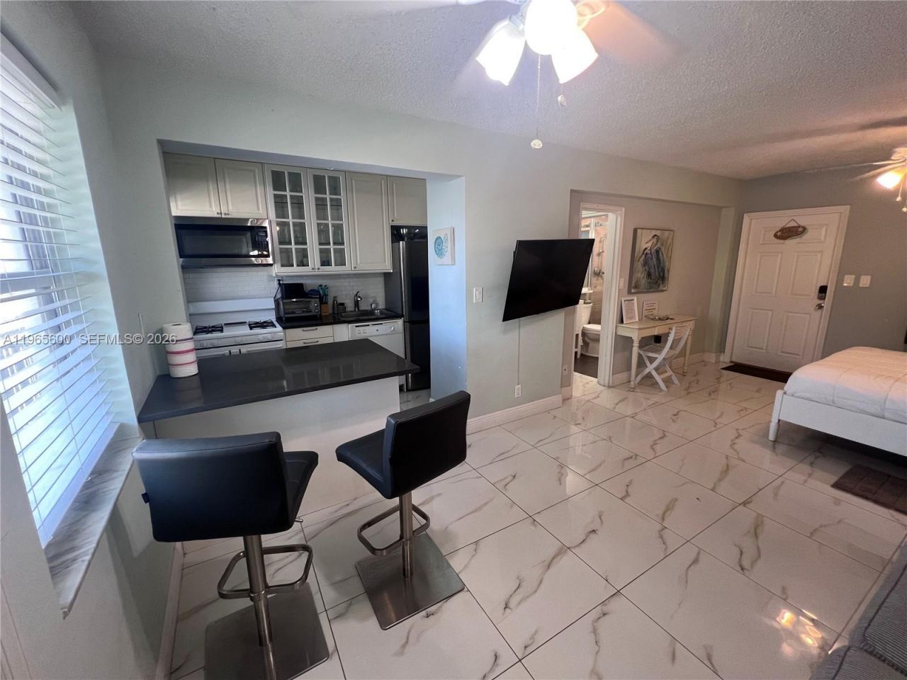 321 Wilson St , Unit A203, Hollywood, FL 33019 Photo