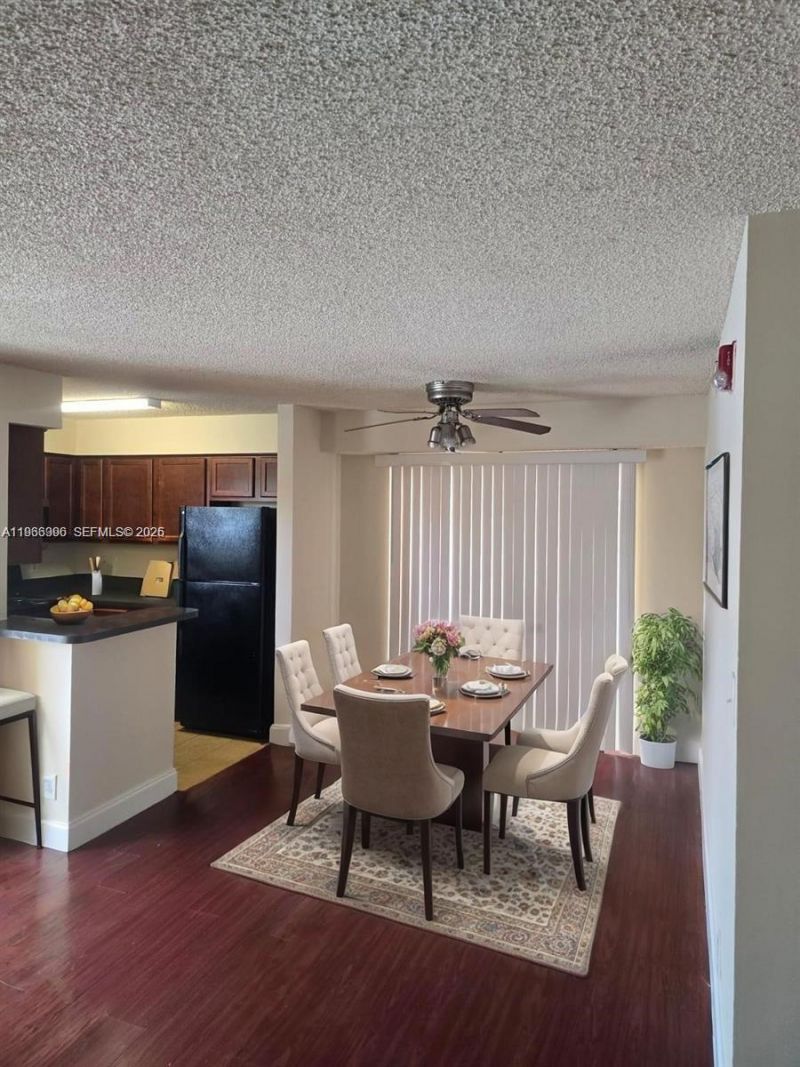 7610 Westwood Dr , Unit 120, Tamarac, FL 33321 Photo