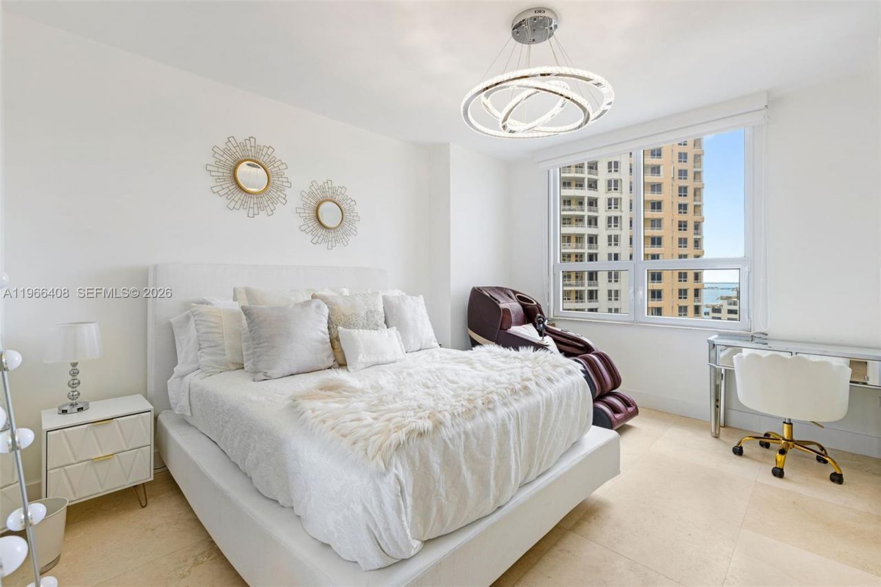 848 Brickell Key Dr, Unit 1601, Miami, FL 33131 Photo