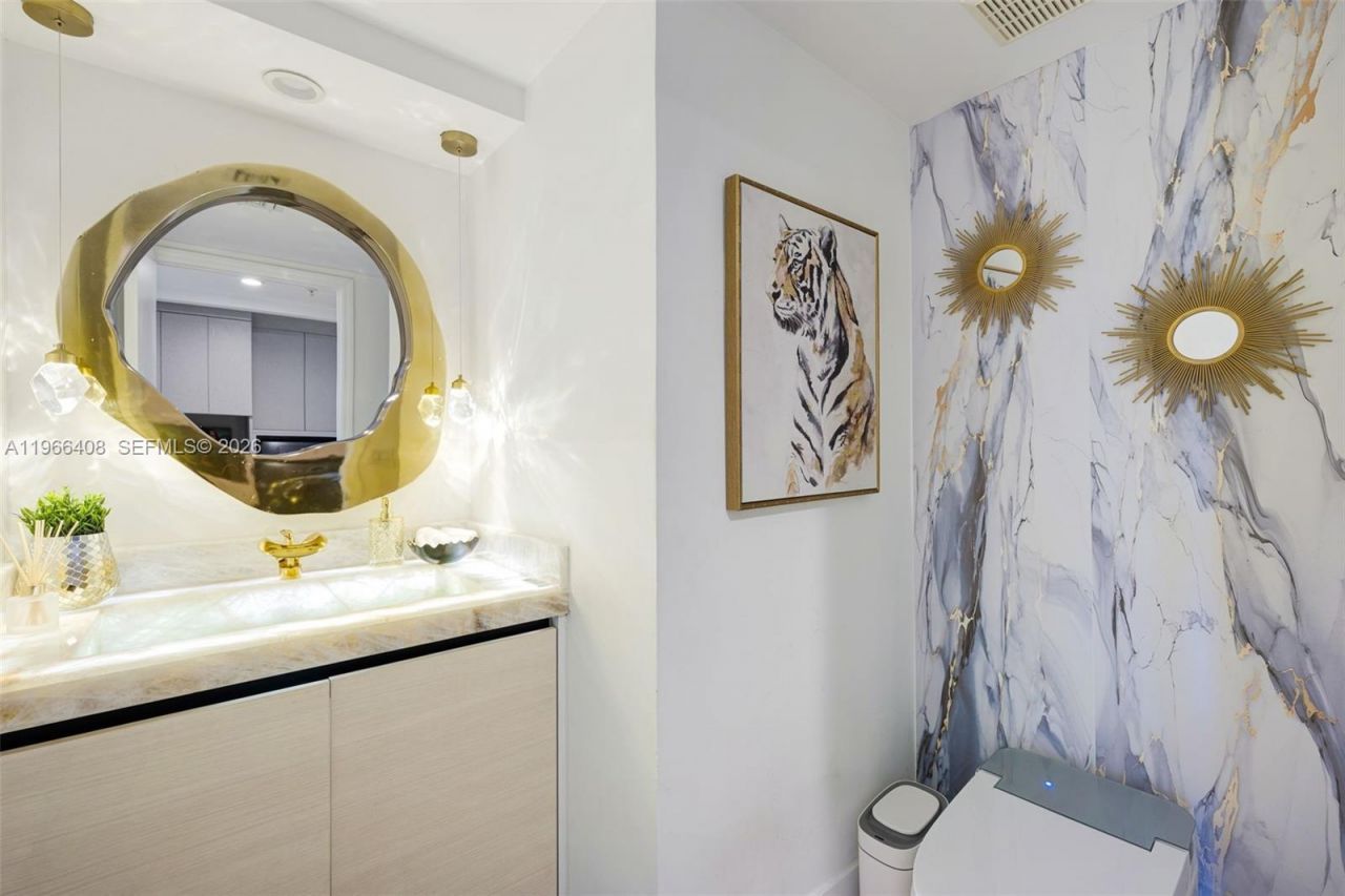 848 Brickell Key Dr, Unit 1601, Miami, FL 33131 Photo