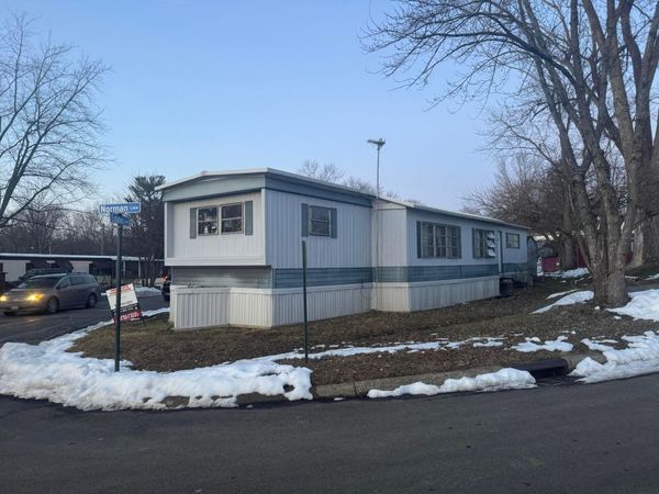 1 Estates Lane, Reynoldsburg, OH 43068