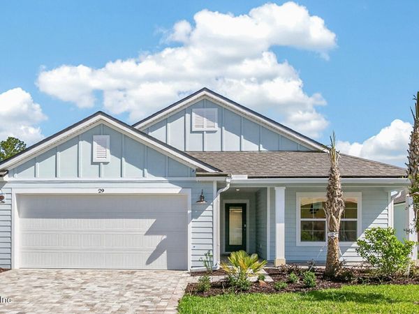 29 GREEN Circle, Palm Coast, FL 32164