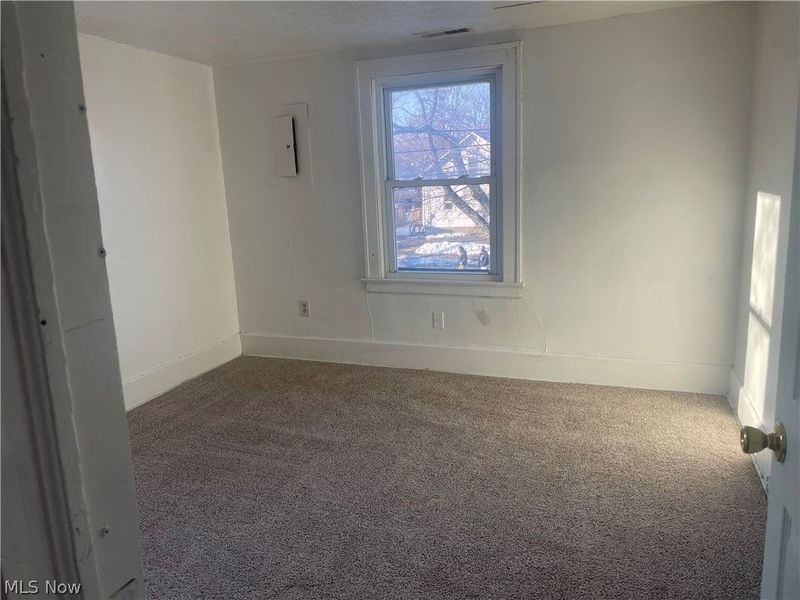 958 E Wilbeth Road, Unit Upper, Akron, OH 44306 Photo 11