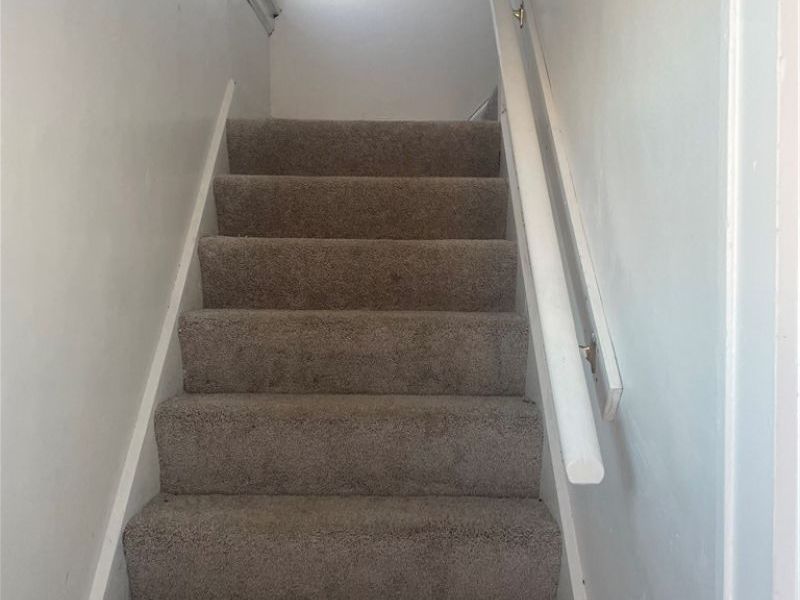 958 E Wilbeth Road, Unit Upper, Akron, OH 44306 Photo 2