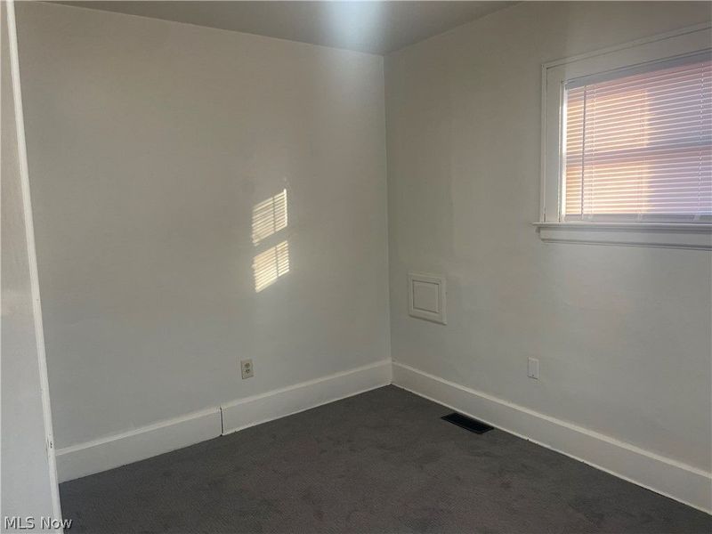 958 E Wilbeth Road, Unit Lower, Akron, OH 44306 Photo 11