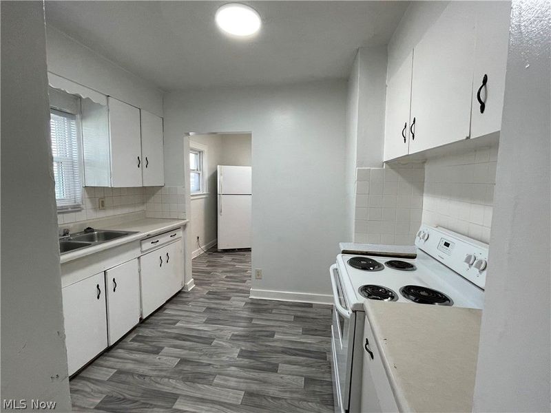 958 E Wilbeth Road, Unit Lower, Akron, OH 44306 Photo 4