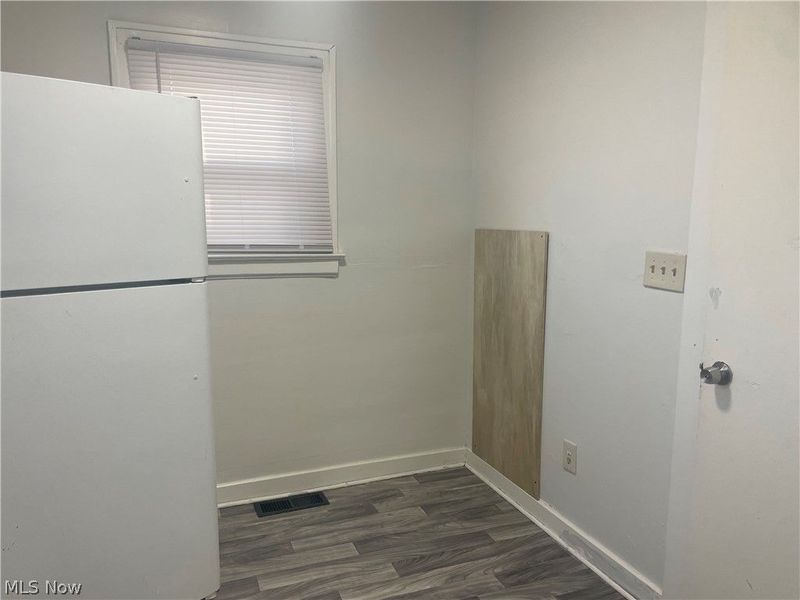 958 E Wilbeth Road, Unit Lower, Akron, OH 44306 Photo 7