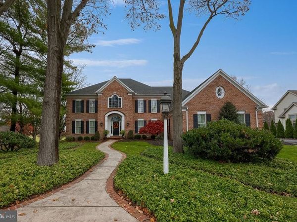 78 OAKHILL DRIVE, LITITZ, PA 17543