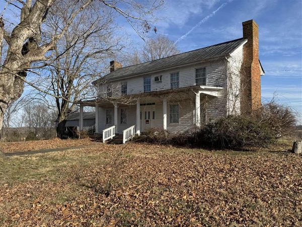 100 Ray Williams Road , Scottsville, KY 42164