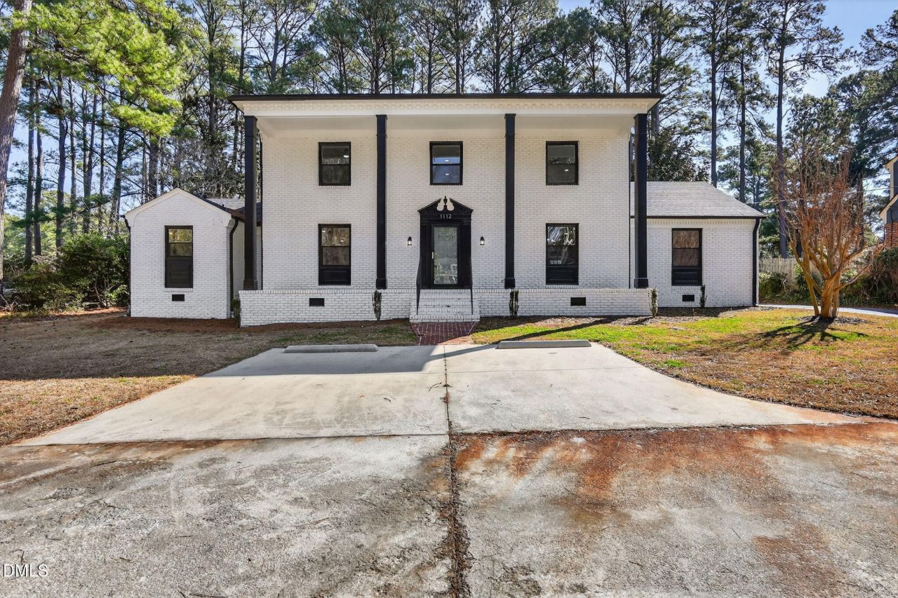 1112 Lakeside Drive Nw, Wilson, NC 27896 Main Photo