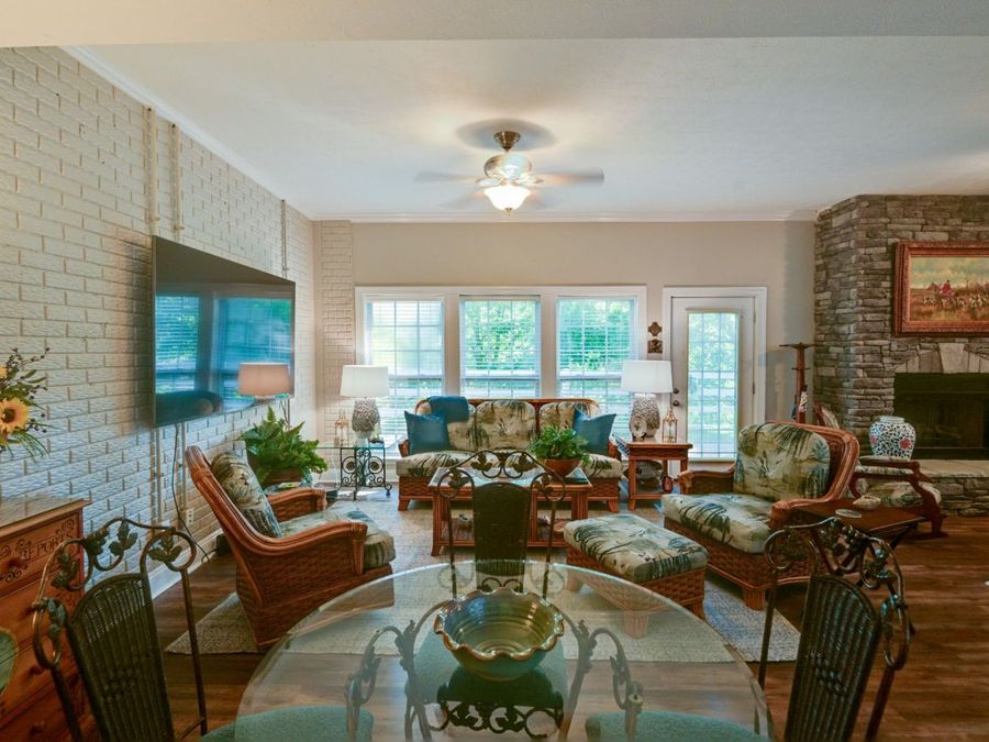 Property Image 28