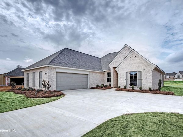 443 Baleigh Way, Canton, MS 39046