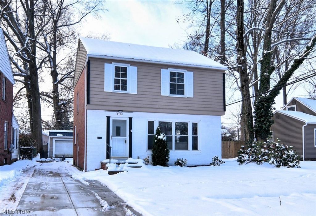 4380 Lucille Road, Cleveland, OH 44121 Main Photo