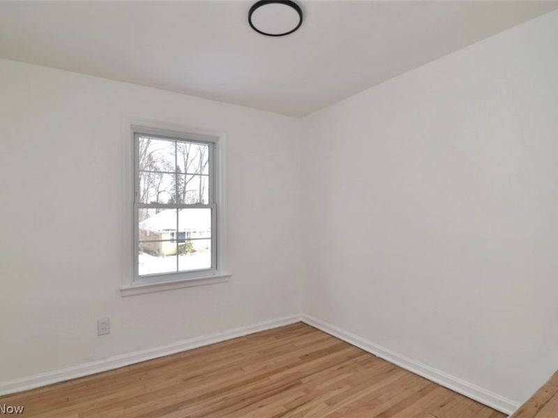 4380 Lucille Road, Cleveland, OH 44121 Photo 25