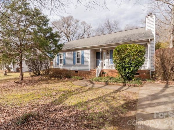 3384 Farm Lake Drive SW, Concord, NC 28027