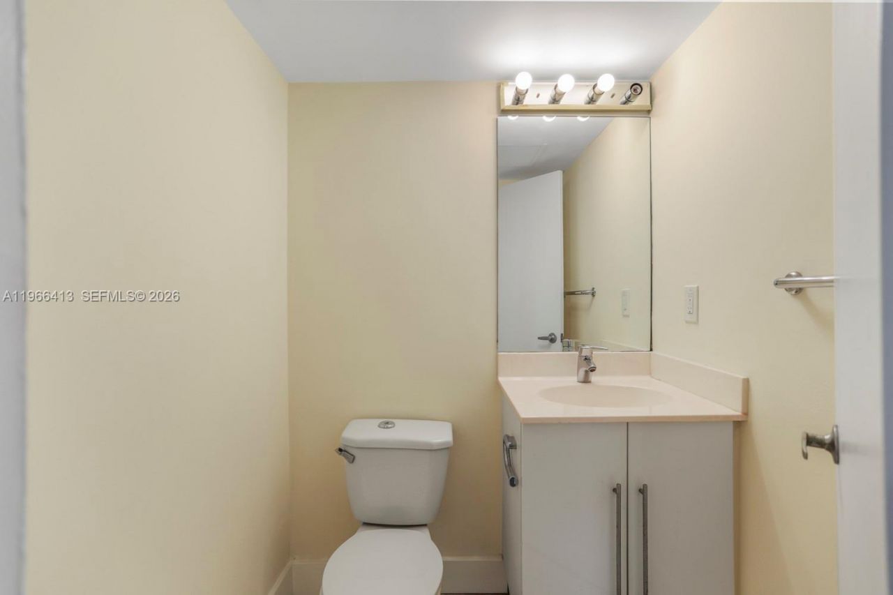 3000 S Ocean Dr , Unit 1110, Hollywood, FL 33019 Photo