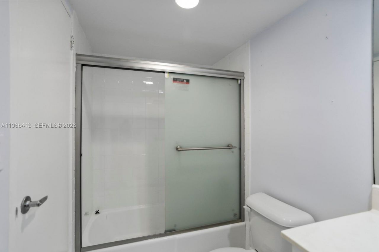 3000 S Ocean Dr , Unit 1110, Hollywood, FL 33019 Photo