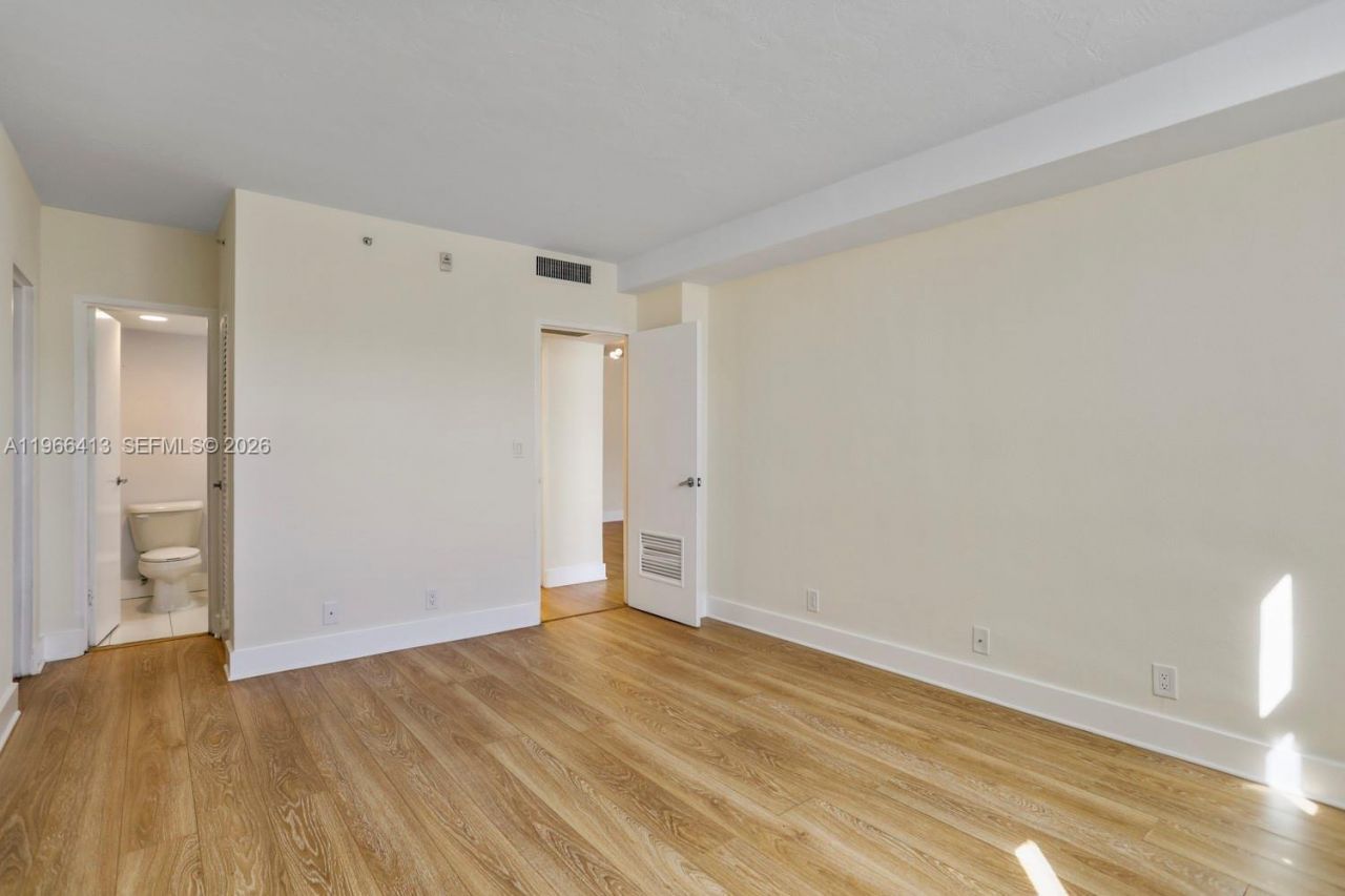 3000 S Ocean Dr , Unit 1110, Hollywood, FL 33019 Photo